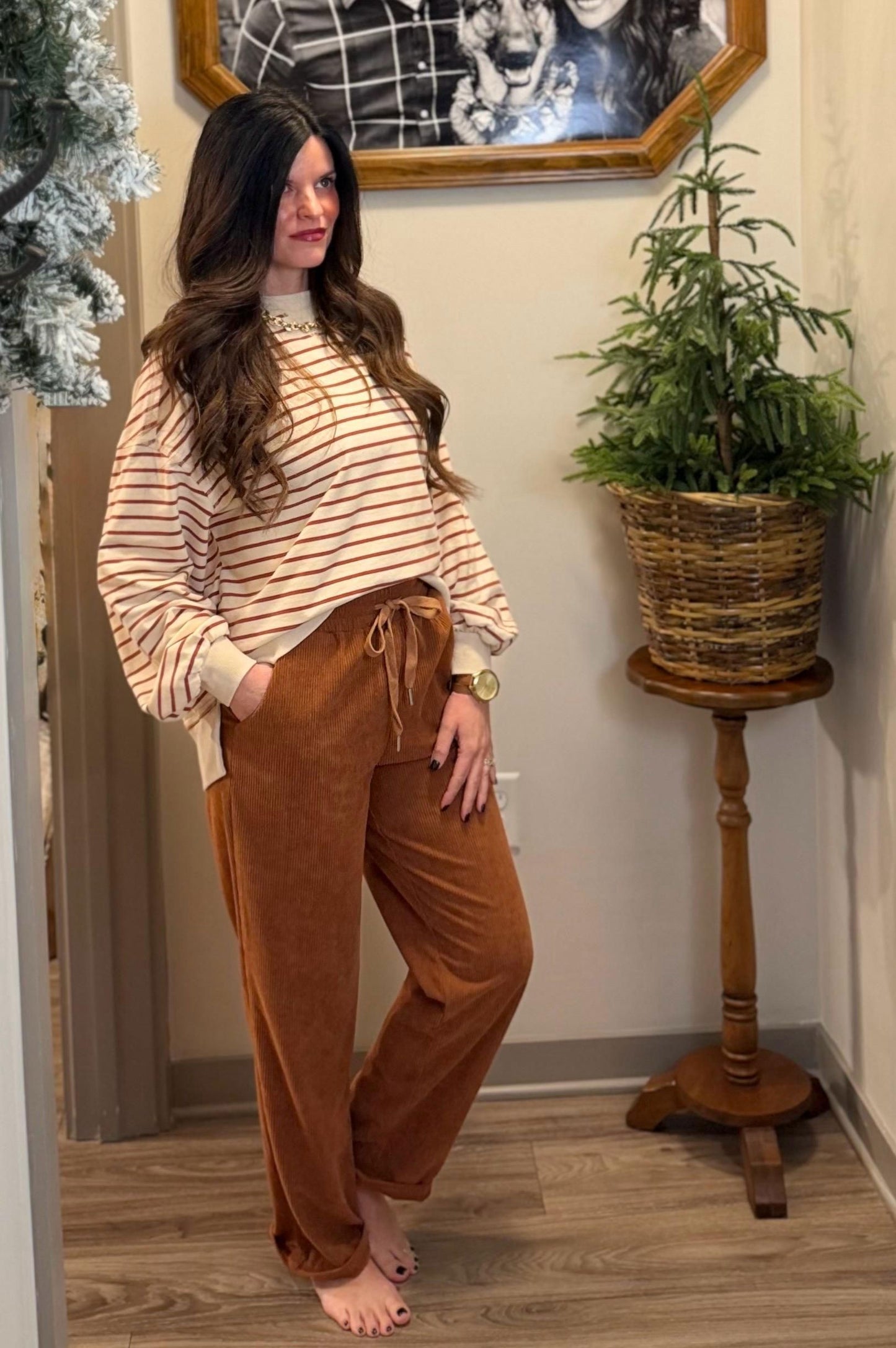 Rust and Cream Comfort Crew